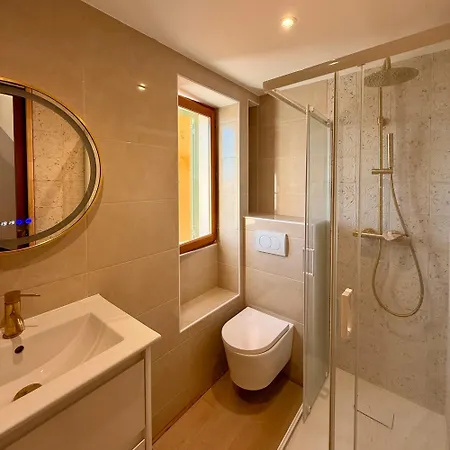 La Du Vieux Chateau - Splendide Vue *