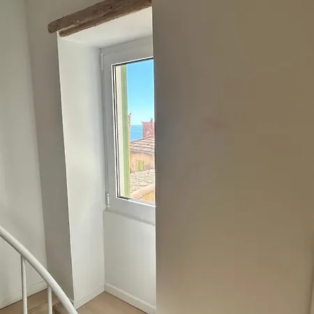 La Du Vieux Chateau - Splendide Vue *