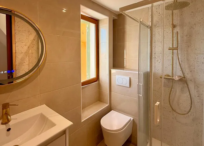 La Du Vieux Chateau - Splendide Vue *