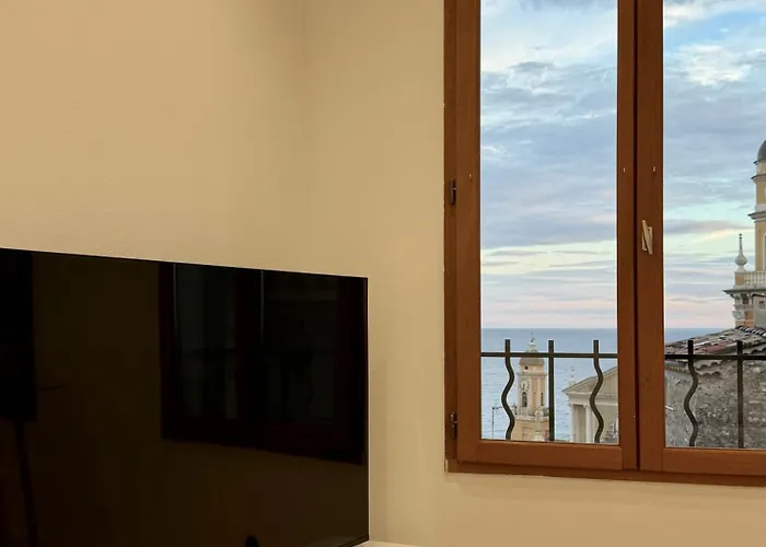 La Du Vieux Chateau - Splendide Vue Apartment